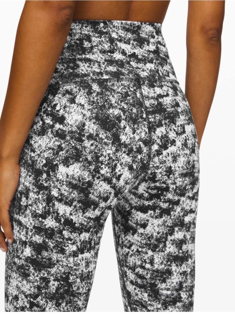Lululemon Wunder Under High-Rise Tight 28